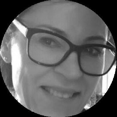 Patricia Aarts - Welzijnsconsulente & kaartlegster