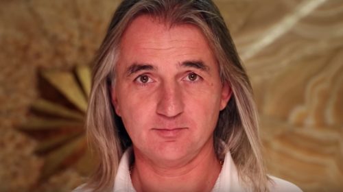 Experience Braco’S Gaze Bloom web