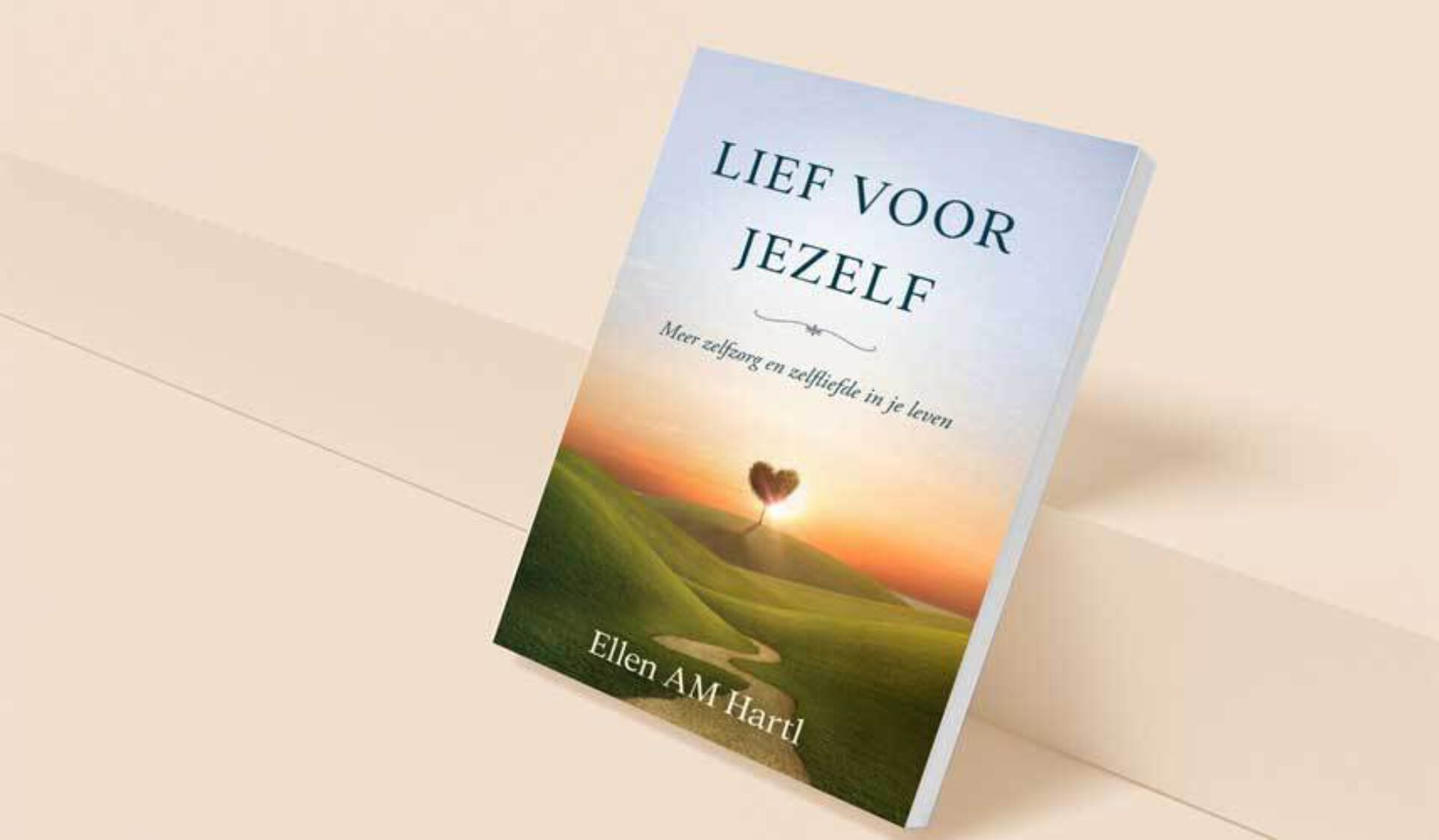 Boekreview: Lief voor jezelf - Ellen Hartl | Bloom