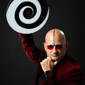 Demonstratie Hypnose show Patrick Pickart Spirituele expo beurs Bloom web