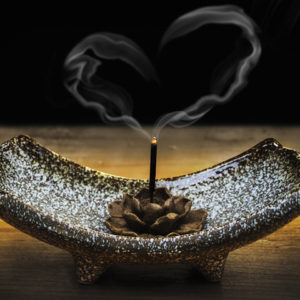 Liefde-vrede-en-harmonie-Mina-Paragh-lezing-Spiritual-Lifestyle-Event-expo-beurs-Bloom-web